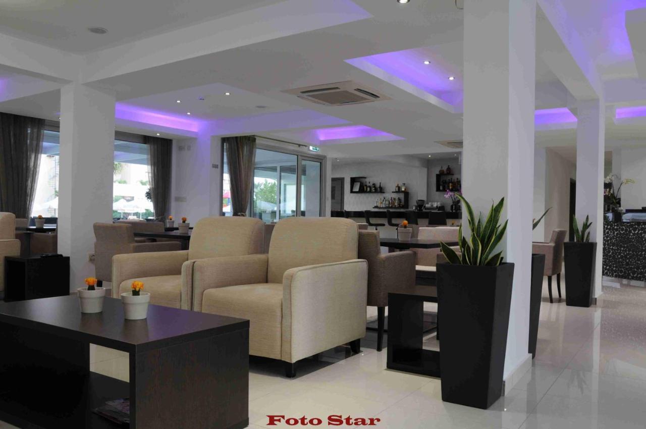 Frixos Suites Hotel Apartments Larnaca Exteriör bild