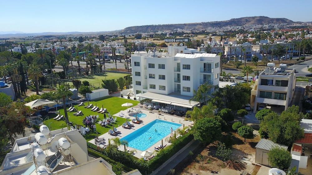 Frixos Suites Hotel Apartments Larnaca Exteriör bild