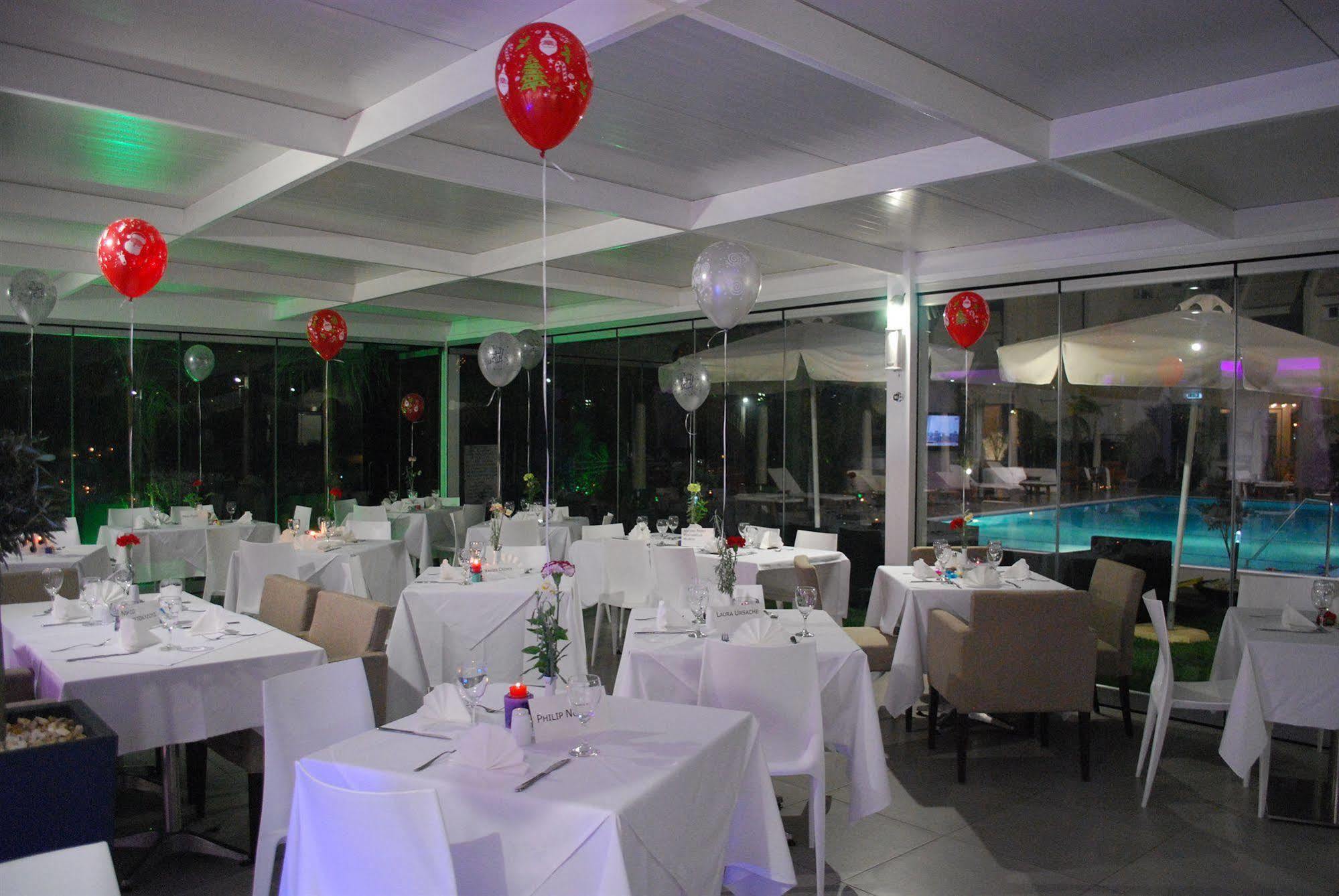 Frixos Suites Hotel Apartments Larnaca Exteriör bild